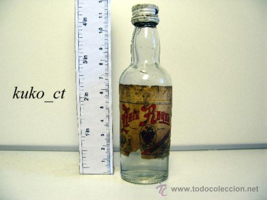 Sammlung von Weinen und Lik&ouml;ren: BOTELLITA BOTELLIN ANIS MACHAQUITO BODEGAS HIJO DE RAFAEL REYES