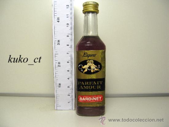 Sammlung von Weinen und Lik&ouml;ren: BOTELLITA BOTELLIN PARFAIT AMOUR BARDINET DESTILERIAS BARDINET