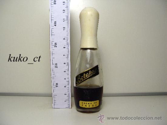 Sammlung von Weinen und Lik&ouml;ren: BOTELLITA BOTELLIN BOTA&Ntilde;AC CREMA DE FRESA DESTILERIAS ROGINE