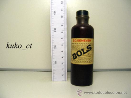 Collection of wines and liquors: BOTELLITA BOTELLIN Z.O. GENEVER DESTILERIAS BOLS