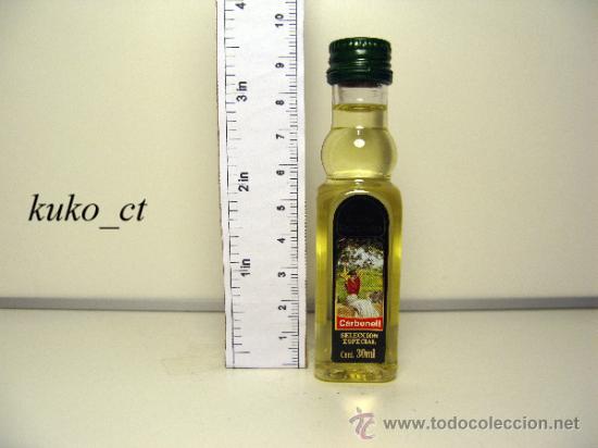 Sammlung von Weinen und Lik&ouml;ren: BOTELLITA BOTELLIN ACEITE SELECCION ESPECIAL CARBONELL