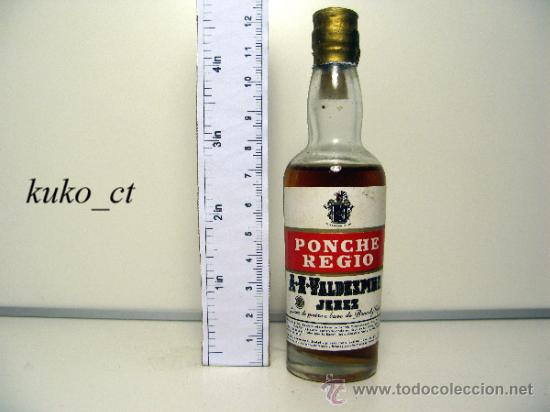 Sammlung von Weinen und Lik&ouml;ren: BOTELLITA BOTELLIN PONCHE REGIO DESTILERIAS A.R.VALDESPINO JEREZ