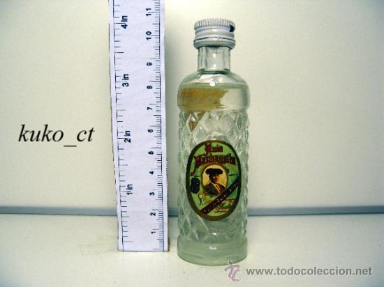 Sammlung von Weinen und Lik&ouml;ren: BOTELLITA BOTELLIN ANIS MACHAQUITO BODEGAS HIJO DE RAFAEL REYES
