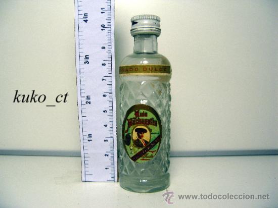 Sammlung von Weinen und Lik&ouml;ren: BOTELLITA BOTELLIN ANIS MACHAQUITO DULCE BODEGAS HIJO DE RAFAEL REYES