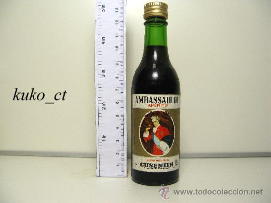 Collection of wines and liquors: BOTELLITA BOTELLIN APERITIF AMBASSADEUR CUSENIER FRANCE