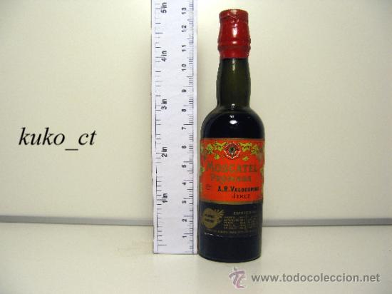 Sammlung von Weinen und Lik&ouml;ren: BOTELLITA BOTELLIN MOSCATEL PROMESA  A.R.VALDESPINO DESTILERIAS VALDESPINO JEREZ