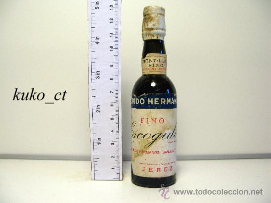 Sammlung von Weinen und Lik&ouml;ren: BOTELLITA BOTELLIN AMONTILLADO FINO ESCOGIDO DESTILERIAS FLORIDO HERMANOS