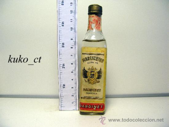 Collection of wines and liquors: BOTELLITA BOTELLIN MARASCHINO EXTRA FIN DESTILERIAS BARDINET