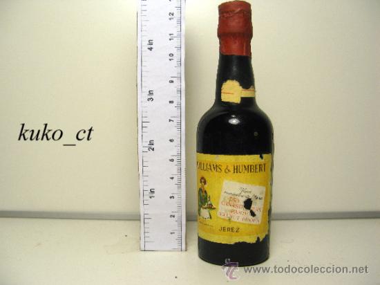 Sammlung von Weinen und Lik&ouml;ren: BOTELLITA BOTELLIN DRY CANASTA CREAM DESTILERIAS WILLIAMS & HUMBERT