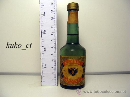 Collection of wines and liquors: BOTELLITA BOTELLIN VODKA KUMMEL EXTRA DRY 4 CEROS DESTILERIAS BARDINET