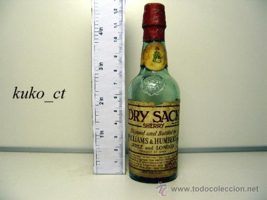 Collection of wines and liquors: BOTELLITA BOTELLIN SHERRY DRY SACK OBSEQUIO GRATIS DESTILERIAS WILLIAMS HUMBERT
