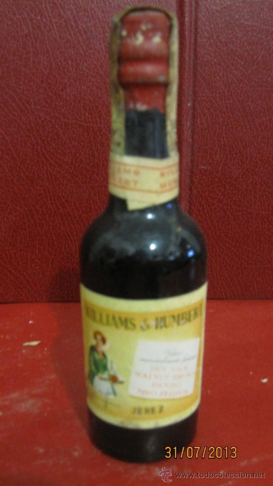 Coleccionismo de vinos y licores: BOTELLIN DE VINO DRY SACK SHERRY. WILLIAMS & HUMBERT. JEREZ - ESPA&Ntilde;A.