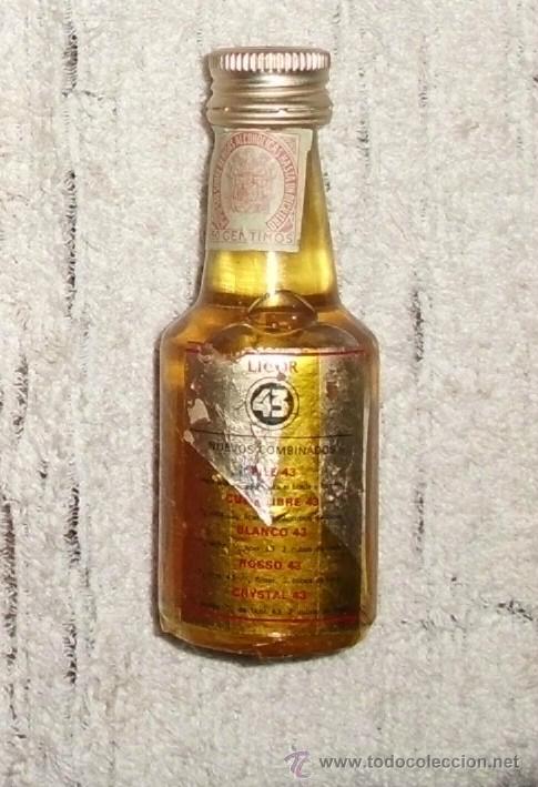 Coleccionismo de vinos y licores: BOTELLIN LICOR 43. ELABORADO POR DIEGO ZAMORA CONESA. CARTAGENA    RF-2716