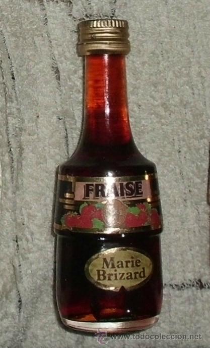 Coleccionismo de vinos y licores: BOTELLIN LICOR FRAISE. MARIE BRIZARD. BORDEAUX. FRANCE    RF-2778