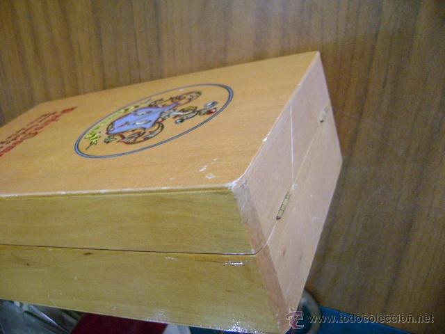 Coleccionismo de vinos y licores: Caja de Pedro Domecq - Foto 2