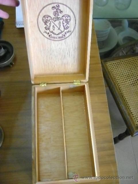 Coleccionismo de vinos y licores: Caja de Pedro Domecq - Foto 3