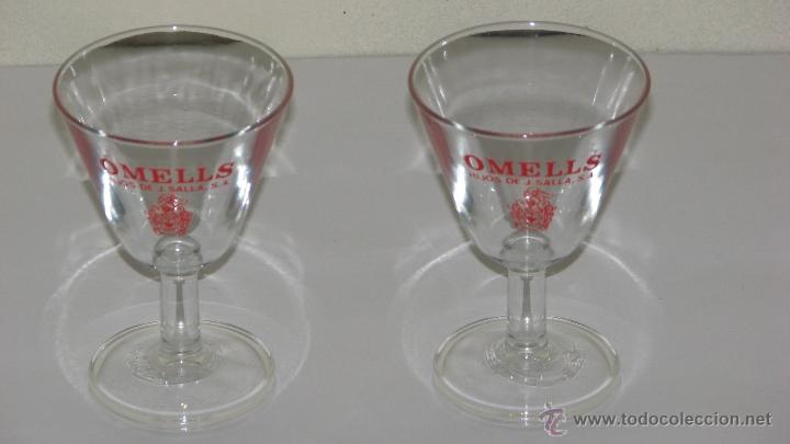 Sammlung von Weinen und Lik&ouml;ren: LOTE DE DOS COPAS DE PUBLICIDAD OMELLS