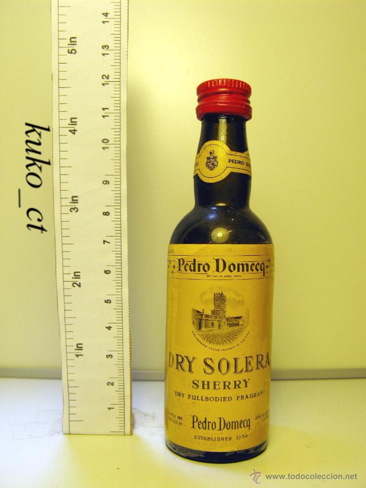 Sammlung von Weinen und Lik&ouml;ren: BOTELLITA BOTELLIN PEDRO DOMECQ DRY SOLERA SHERRY JEREZ DE LA FRONTERA