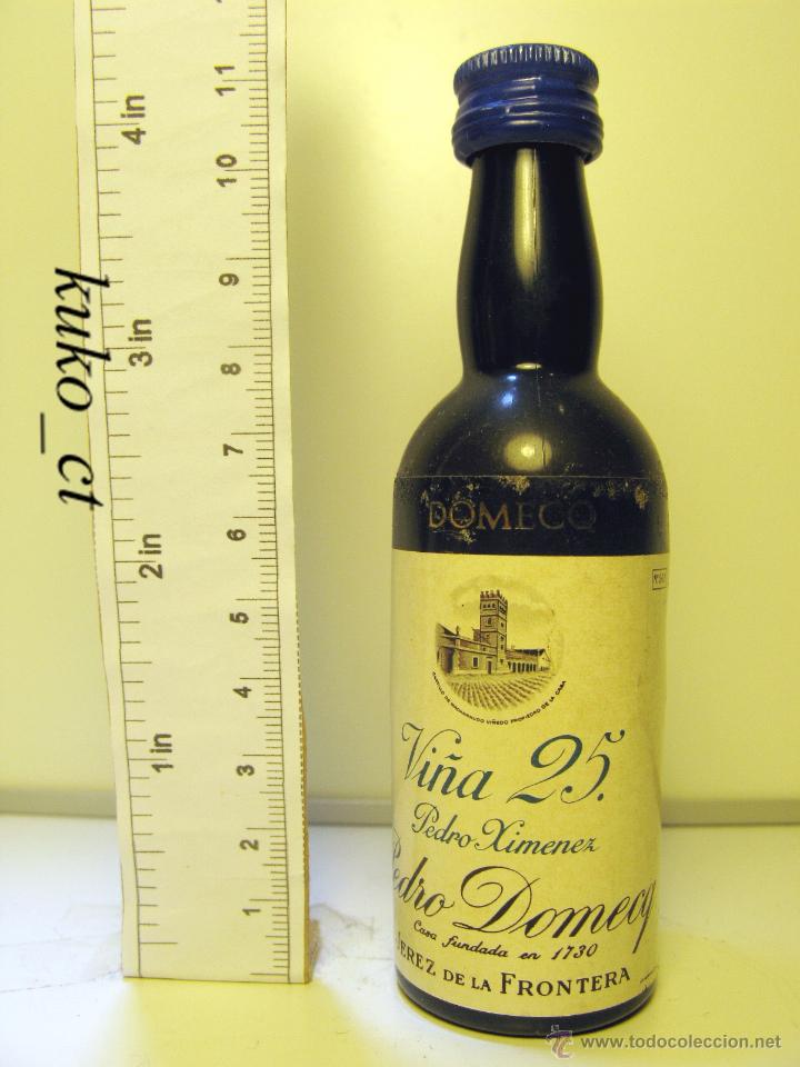 Sammlung von Weinen und Lik&ouml;ren: BOTELLITA BOTELLIN PEDRO DOMECQ VI&Ntilde;A 25 PEDRO XIMENEZ JEREZ DE LA FRONTERA