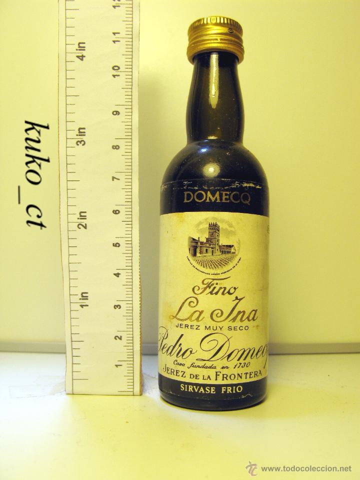 Sammlung von Weinen und Lik&ouml;ren: BOTELLITA BOTELLIN PEDRO DOMECQ JEREZ MUY SECO FINO LA INA JEREZ DE LA FRONTERA