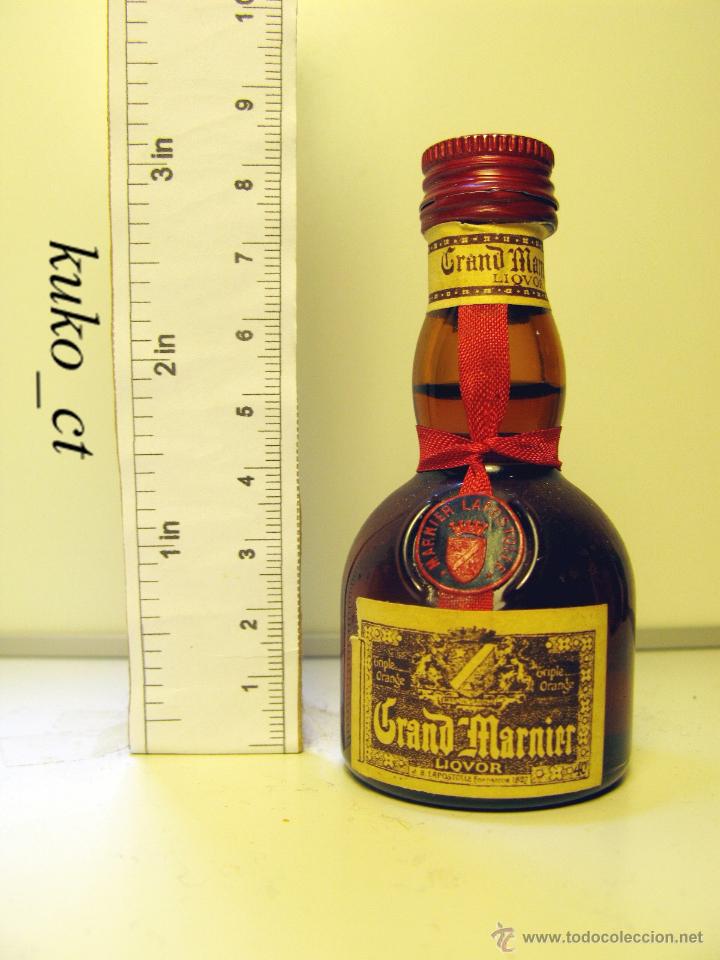 Sammlung von Weinen und Lik&ouml;ren: BOTELLITA BOTELLIN GRAND MARNIER TRIPLE ORANGE LIQVOR J.B. LAPOSTOLLE