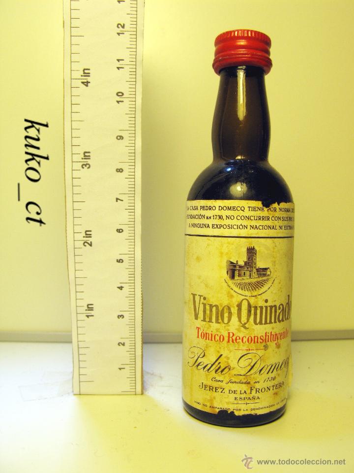 Sammlung von Weinen und Lik&ouml;ren: BOTELLITA BOTELLIN PEDRO DOMECQ VINO QUINADO TONICO RECONSTITUYENTE  JEREZ DE LA FRONTERA