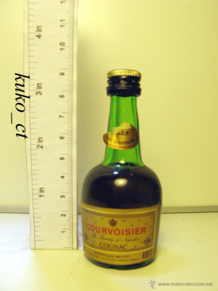 Sammlung von Weinen und Lik&ouml;ren: BOTELLITA BOTELLIN COGNAC COURVOISIER FINE CHAMPAGNE FRANCE VSOP