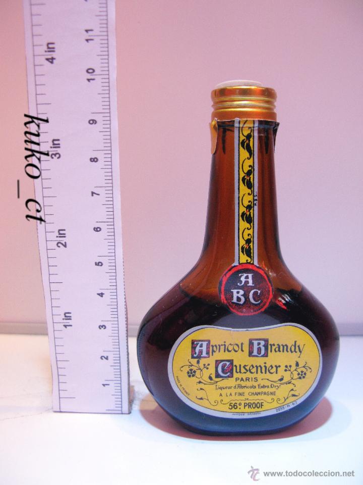 Coleccionismo de vinos y licores: BOTELLITA BOTELLIN APRICOT BRANDY EXTRA DRY A LA FINE CHAMPAGNE CUSENIER PARIS