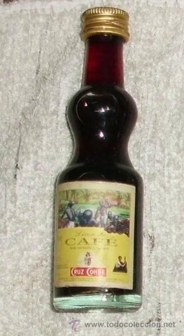Coleccionismo de vinos y licores: BOTELLIN LICOR DE CAFE. CRUZ CONDE. MONTILLA CORDOBA    RF-3021