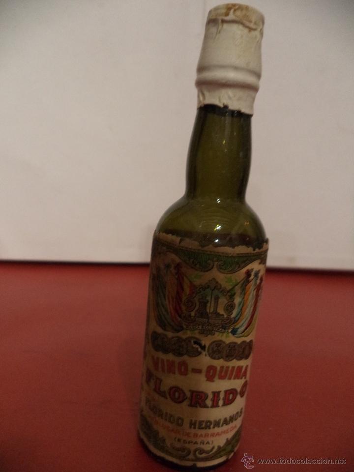 Coleccionismo de vinos y licores: BOTELLIN DE VINO QUINA FLORIDA. BODEGA FLORIDO HERMANOS. SANL&Uacute;CAR DE BARRAMEDA.
