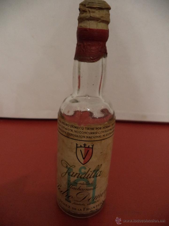 Coleccionismo de vinos y licores: BOTELLIN DE AMONTILLADO MARCHANUDO JANDILLA. BODEGAS PEDRO DOMECQ. JEREZ DE LA FRONTERA.