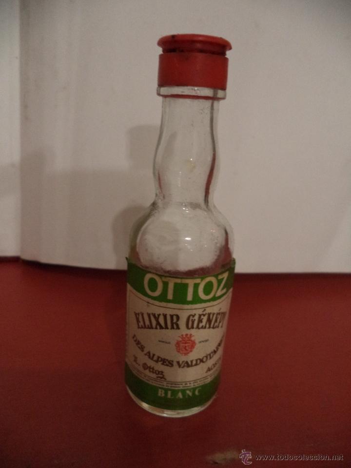 Colecionismo de vinhos e licores: BOTELLIN DE VINO BLANCO SEMI SECO  DE OTTOZ. ELIXIR G&Eacute;N&Eacute;PY. DES ALPES VALDOTAINES. ITALIA.