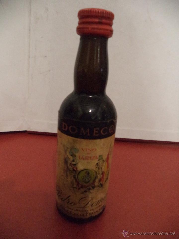 Colecionismo de vinhos e licores: BOTELLIN DE VINO DE LARAZA. BODEGAS PEDRO DOMECQ. JEREZ DE LA FRONTERA.