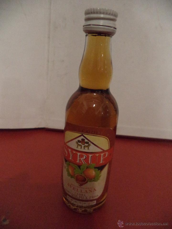 Colecionismo de vinhos e licores: BOTELLIN SYRUP, BEBIDA REFRESCANTE DE AVELLANA CEBRA. ESPA&Ntilde;A.