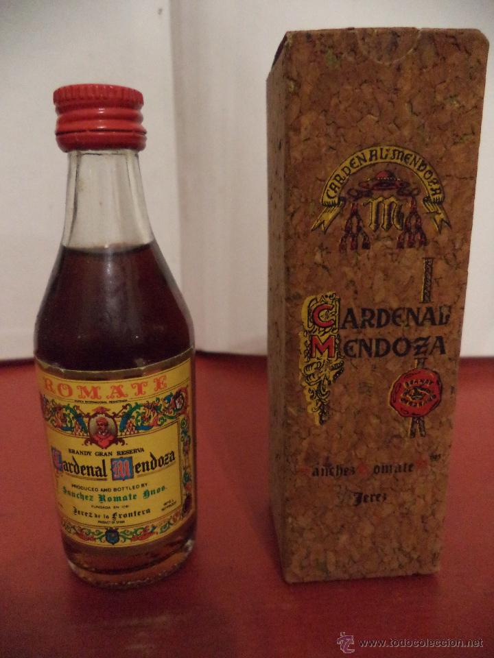 Collectionnisme de vins et liqueurs: BOTELLIN DE BRANDY GRAN RESEVA CARDENAL MENDOZA, DE ROMATE. DESTILER&Iacute;AS SANCHEZ ROMATE HNOS. JEREZ