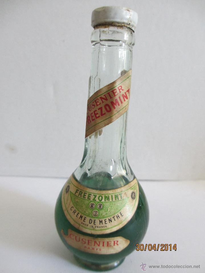 Coleccionismo de vinos y licores: BOTELLIN DE CR&Egrave;ME DE MENTHE FREEZOMINT. DESTILER&Iacute;AS CUSENIER. PARIS.