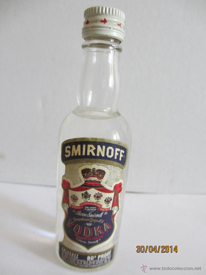 Coleccionismo de vinos y licores: BOTELLIN DE VODKA SMIRNOFF. PIERRE SMIRNOFF FLS. MOSCOW - RUSSIA.