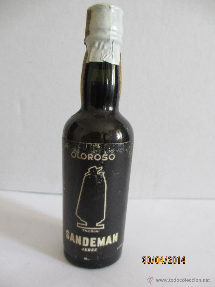 Coleccionismo de vinos y licores: BOTELLIN DE VINO OLOROSO THE DON. SANDEMAN. JEREZ (ESPA&Ntilde;A).