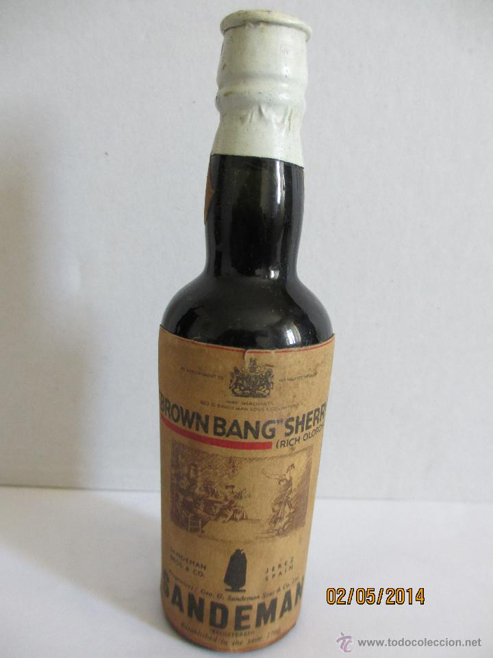 Collectionnisme de vins et liqueurs: BOTELLIN DE VINO  DE JEREZ OLOROSO BROWN BANG - SHERRY. DESTILER&Iacute;AS SANDEMAN. JEREZ - ESPA&Ntilde;A.