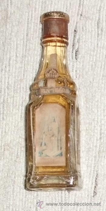 Coleccionismo de vinos y licores: BOTELLIN GRAN LICOR. DESTILERIA MONTSERRAT. CASTELL DEL MAS   RF-3163