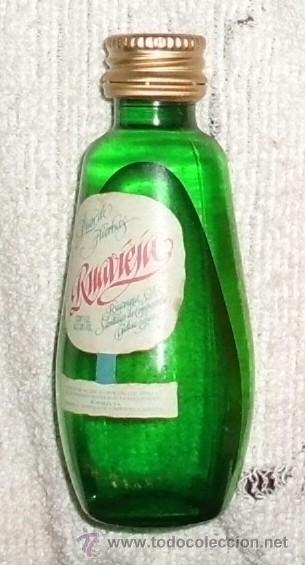 Coleccionismo de vinos y licores: BOTELLIN RUAVIEJA. LICOR DE HIERVAS. GALICIA    RF-3202