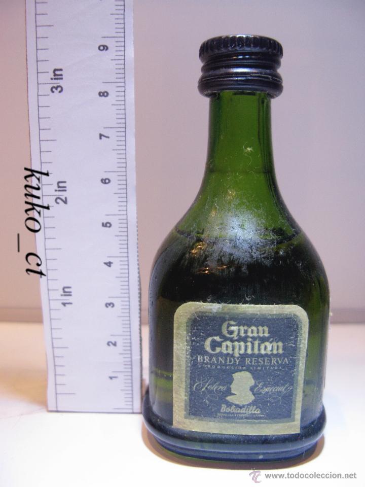 Coleccionismo de vinos y licores: BOTELLITA BOTELLIN BRANDY RESERVA ESPECIAL GRAN CAPITAN  BODEGAS BOBADILLA Y CIA