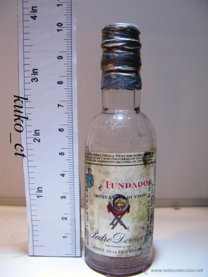 Coleccionismo de vinos y licores: BOTELLITA BOTELLIN PEDRO DOMECQ BRANDY FUNDADOR JEREZ DE LA FRONTERA ETIQUETA ITALIA