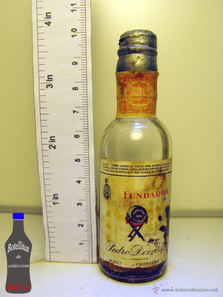 Coleccionismo de vinos y licores: BOTELLITA BOTELLIN PEDRO DOMECQ BRANDY FUNDADOR JEREZ DE LA FRONTERA
