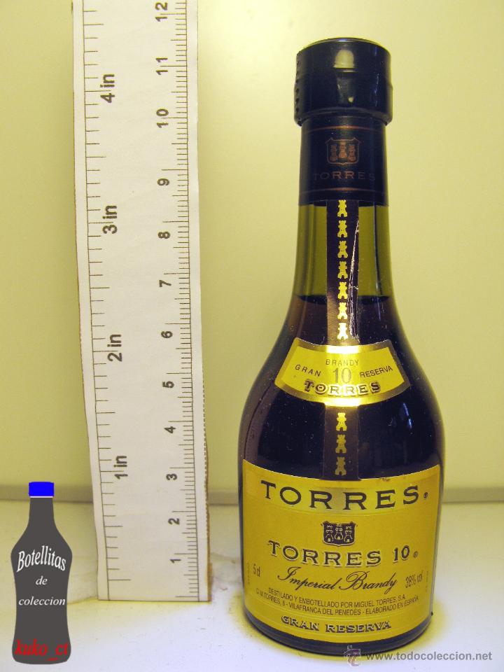 Coleccionismo de vinos y licores: BOTELLITA BOTELLIN TORRES 10 IMPERIAL BRANDY GRAN RESERVA MIGUEL TORRES VILAFRANCA DEL PENEDES