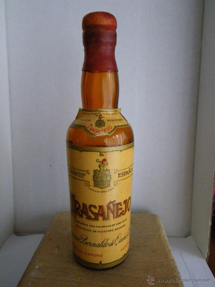 Coleccionismo de vinos y licores: BOTELLIN BRANDY TRASA&Ntilde;EJO, SIN L&Iacute;QUIDO(EVAPORADO), SIN ABRIR