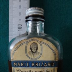Coleccionismo de vinos y licores: BOTELLIN - MARIE BRIZARD - ANISETTE SUPERFINE - TIPO PETACA -