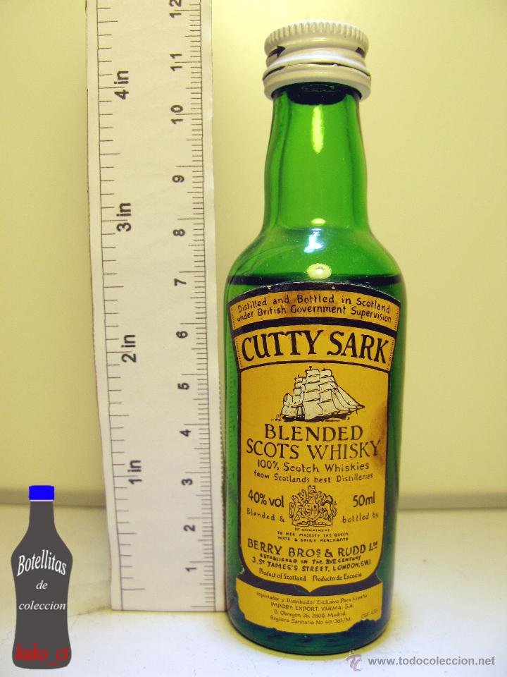 Coleccionismo de vinos y licores: BOTELLITA BOTELLIN BLENDED SCOTCH WHISKY CUTTY SARK SCOTLAND Y MADRID