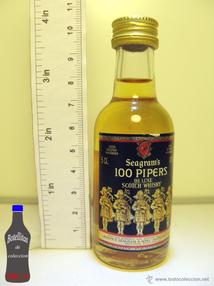 Coleccionismo de vinos y licores: BOTELLITA BOTELLIN WHISKY DE LUXE SCOTCH SEAGRAM&acute;S 100 PIPERS ABERDEEN