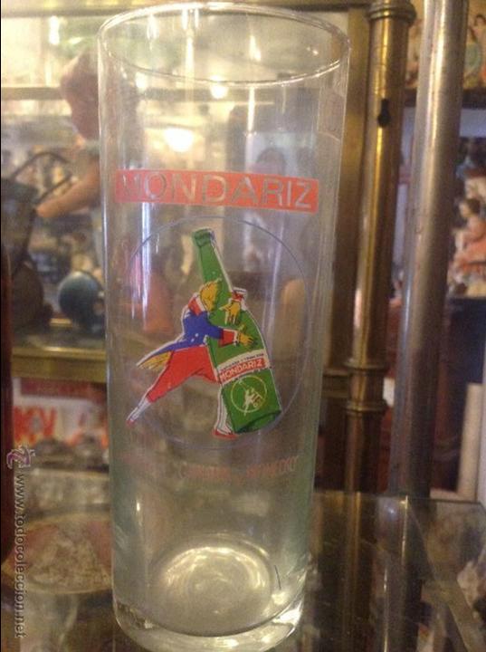 Coleccionismo de vinos y licores: Bonito vaso con publicidad de agua de Mondariz. 16 cm de alto, boca de 6,50 cm